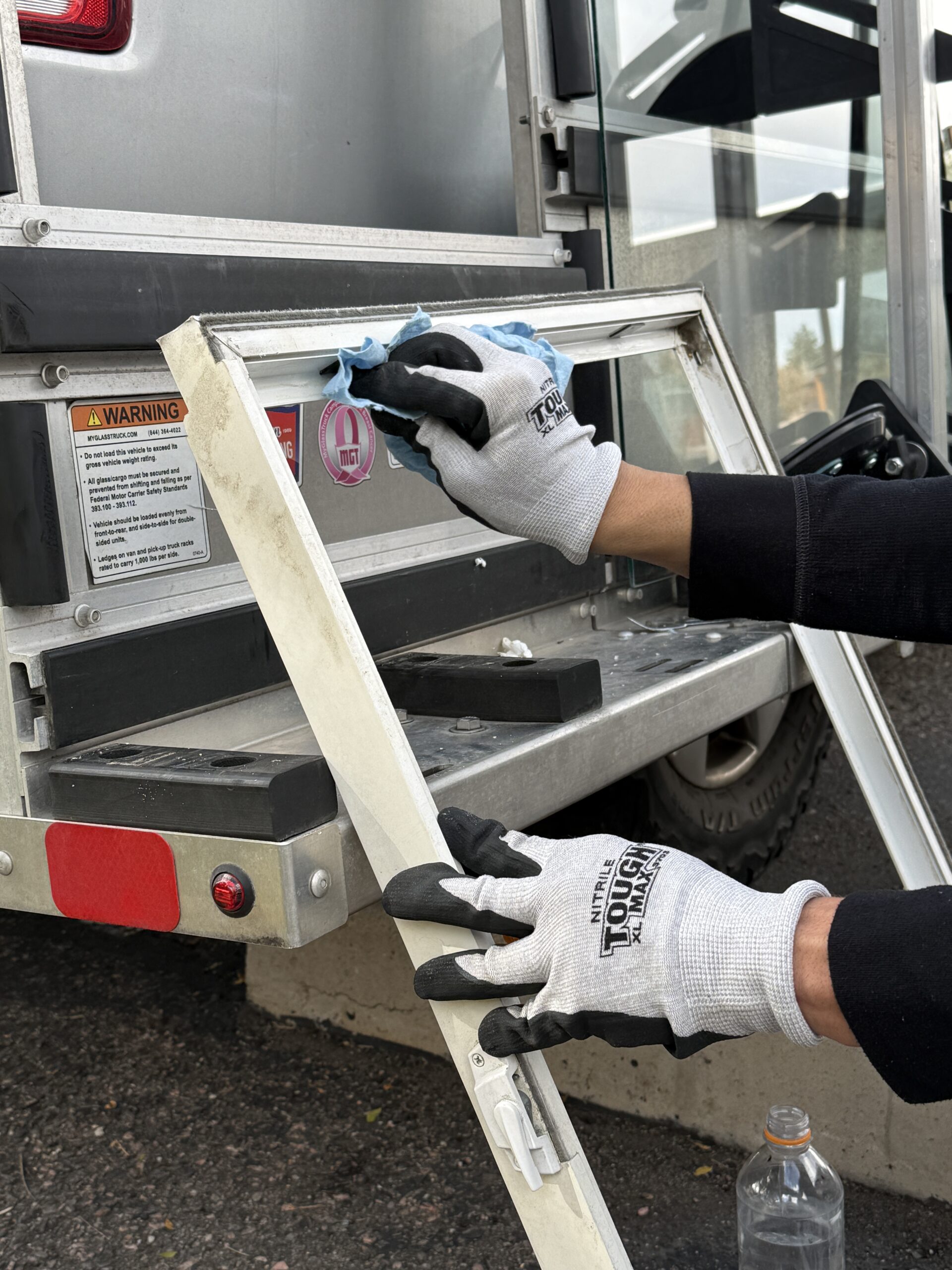 Fast Glass tempered glass windows